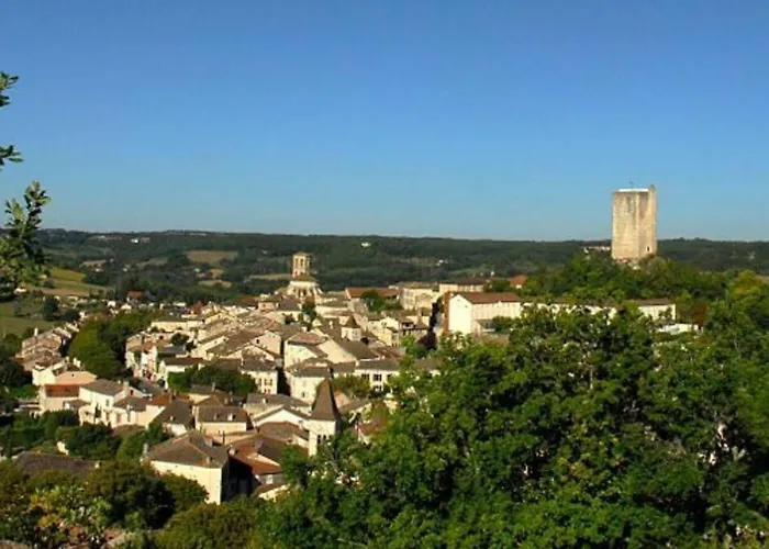 Les De Pech Caussen Hébergement de vacances Villeseque
